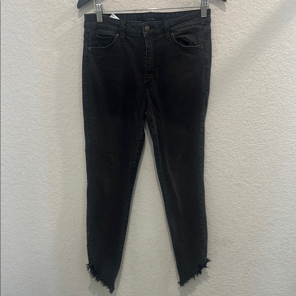 Joes Women's Black Frayed Hem Jeans size 30